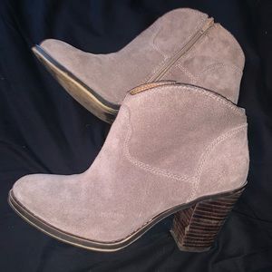 Lucky Brand Ankle Boots!